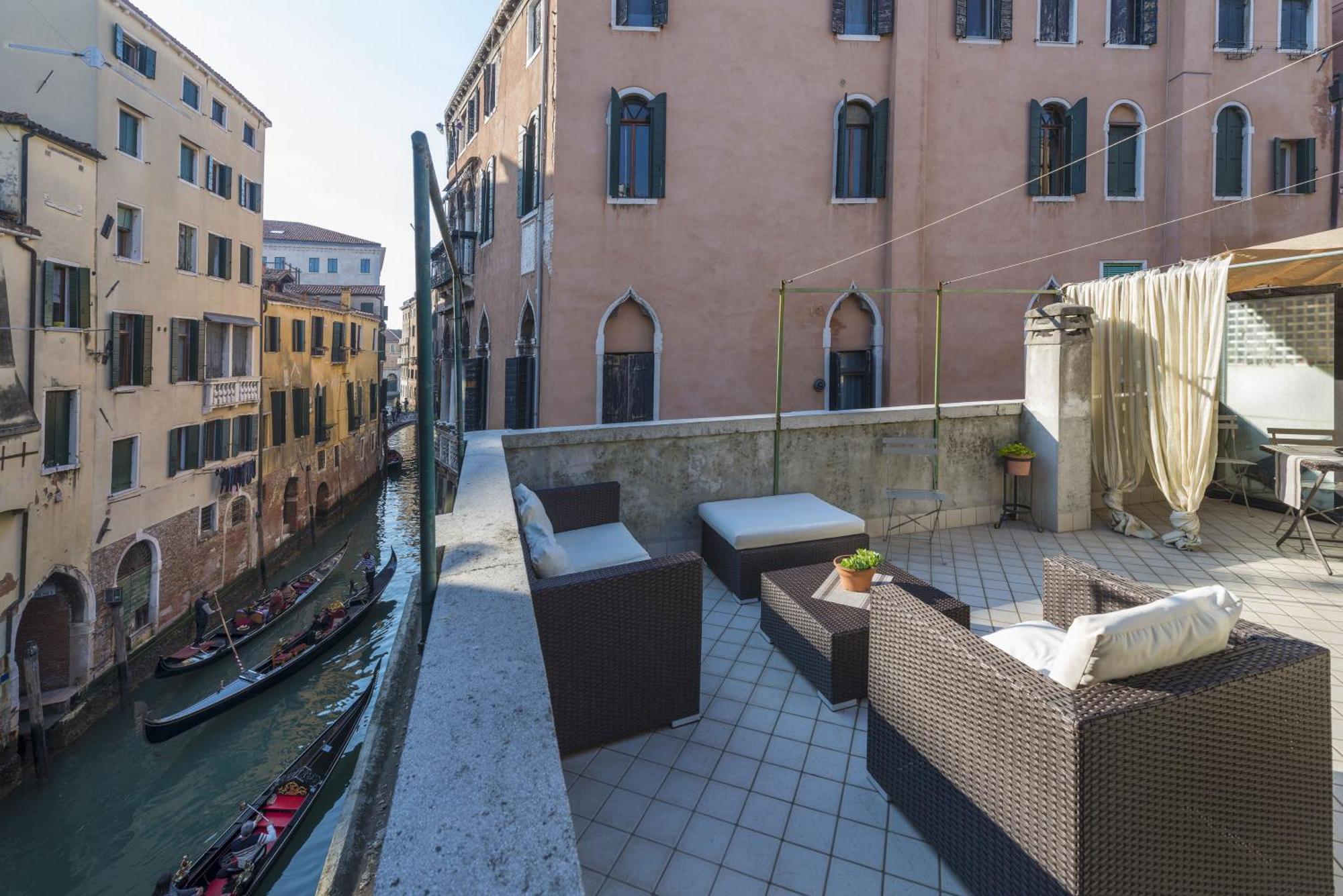 Tre Sestieri Terrace - Canal View 2024 Venecia Exterior foto